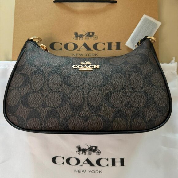 🍳NWT COACH Teri Shoulder Bag In Signature Canvas - Picture 2 of 7